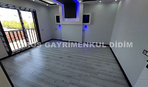 Didim Mavişehir De Havuzlu Otoparklı, 4+1, Ayrı Mutfak, Tam Müstakil Denize 600 Mt VİLLA