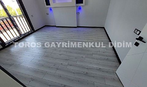 Didim Mavişehir De Havuzlu Otoparklı, 4+1, Ayrı Mutfak, Tam Müstakil Denize 600 Mt VİLLA