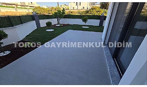 Didim hisarda satılık 3+1 ayrı mutfaklı villa