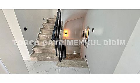 Didim hisarda sıfır eşyalı satılık 3+1 yazlık villa