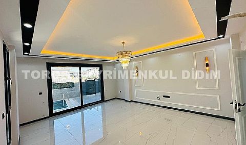 Didim Efelerde Satılık 4+1 Villa