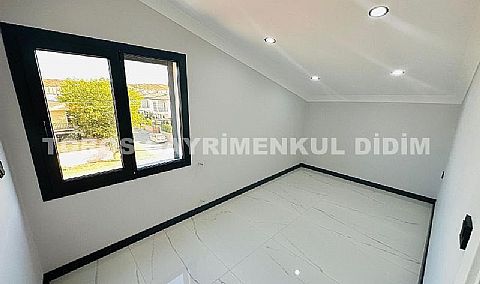 Didim Efelerde Satılık 4+1 Villa