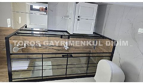 Didim efelerde satılık 4+1 ayrı mutfaklı havuzlu villa