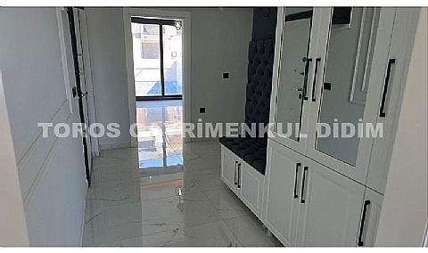 Didim efelerde satılık 4+1 ayrı mutfaklı havuzlu villa