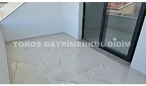 Didim efelerde satılık 4+1 ayrı mutfaklı havuzlu villa