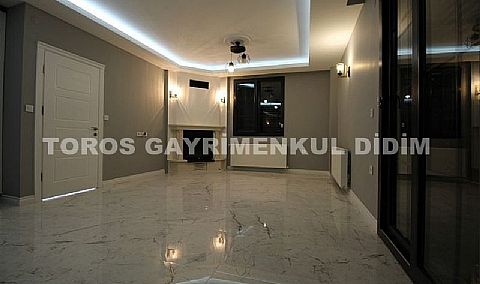 Mavişehir’de Plaja 400 Metre Mesafede, Sıfır Villa!