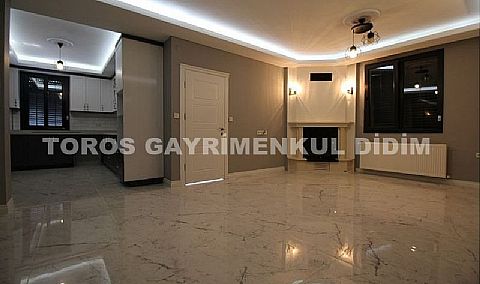 Mavişehir’de Plaja 400 Metre Mesafede, Sıfır Villa!