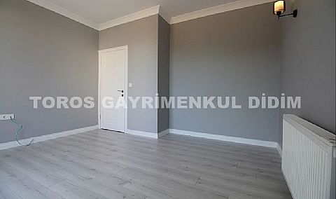 Mavişehir’de Plaja 400 Metre Mesafede, Sıfır Villa!