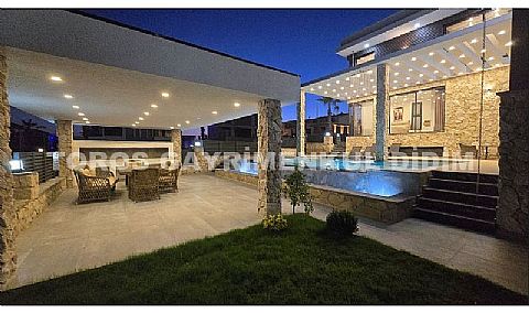 Çift Havuzlu Müstakil  Villa | Didim Efeler’de 563m² Arsada Eşsiz Yaşam 