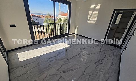 Akbük Merkezde Benzersiz Lüks Özel Havuzlu, Yerden Isıtmalı 4+1 Müstakil Villa