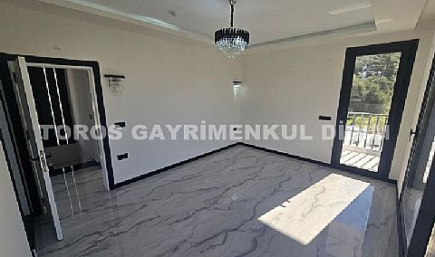 Akbük Merkezde Benzersiz Lüks Özel Havuzlu, Yerden Isıtmalı 4+1 Müstakil Villa