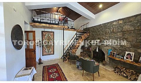 Aydın Söke doğanbey Köyünde 1028m2 arsa üzerine kurulu Satılık Müstakil Ev