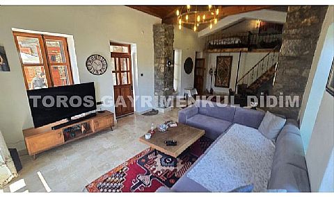 Aydın Söke doğanbey Köyünde 1028m2 arsa üzerine kurulu Satılık Müstakil Ev