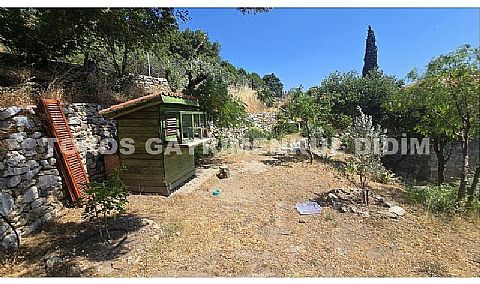 Aydın Söke doğanbey Köyünde 1028m2 arsa üzerine kurulu Satılık Müstakil Ev