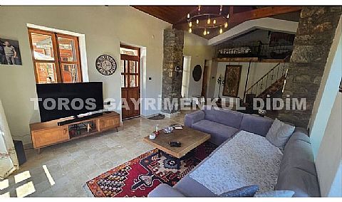 Aydın Söke doğanbey Köyünde 1028m2 arsa üzerine kurulu Satılık Müstakil Ev