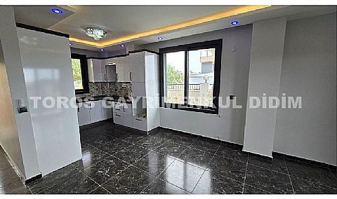 Bahçeli, Teraslı ve Tam Anlamıyla Yaşanılası Bir Villa