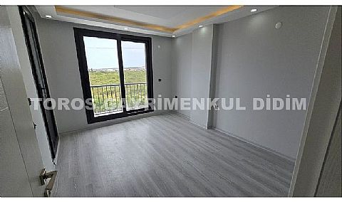 Bahçeli, Teraslı ve Tam Anlamıyla Yaşanılası Bir Villa