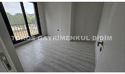 Bahçeli, Teraslı ve Tam Anlamıyla Yaşanılası Bir Villa