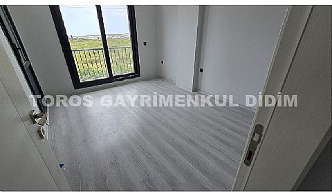 Bahçeli, Teraslı ve Tam Anlamıyla Yaşanılası Bir Villa