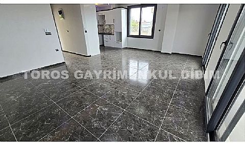 Bahçeli, Teraslı ve Tam Anlamıyla Yaşanılası Bir Villa