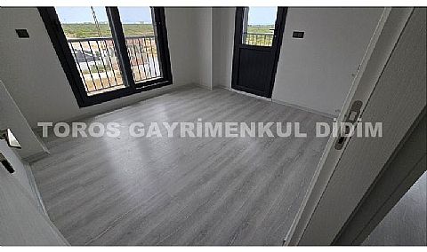 Bahçeli, Teraslı ve Tam Anlamıyla Yaşanılası Bir Villa