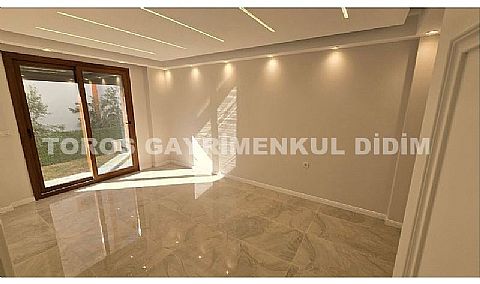 Didim akbükte 600m2 arsa üzerine kurulu 4+1 müstakil satılık villa