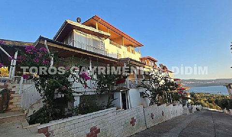 Didim Akbükte deniz manzaralı eşyalı satılık yazlık 