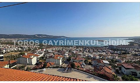 Didim Akbük'te Full Deniz Manzaralı, Eşyalı, Havuz Cepheli Dubleks Daire