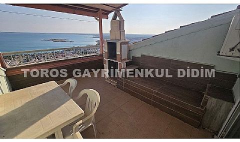 Didim Akbük'te Full Deniz Manzaralı, Eşyalı, Havuz Cepheli Dubleks Daire