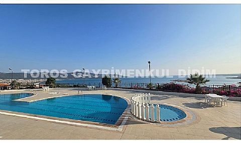Didim Akbük'te Full Deniz Manzaralı, Eşyalı, Havuz Cepheli Dubleks Daire