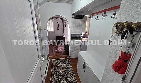 Didim akbükte site içerisinde geniş bahçeli denize yakın konumda satılık yazlık villa