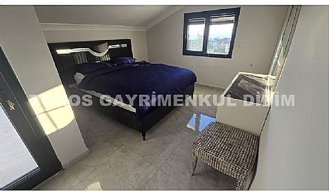 Didim Akbük’te Denize 1,200 m Mesafede Havuzlu Sitede  Satılık Villa