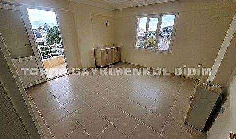 Didim Altınkum çamlık Mahllesinde satılık 3+1 dubleks daire 