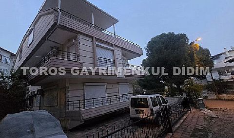Didim Altınkum çamlıkta denize 150 mt mesafede satılık 2+1 yazlık  daire 