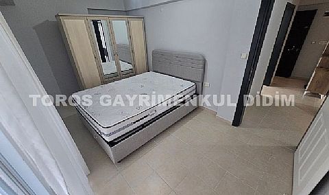 Didim Altınkum havuzlu sitede satılık 3+1  eşyalı geniş bakonlu orta kat daire