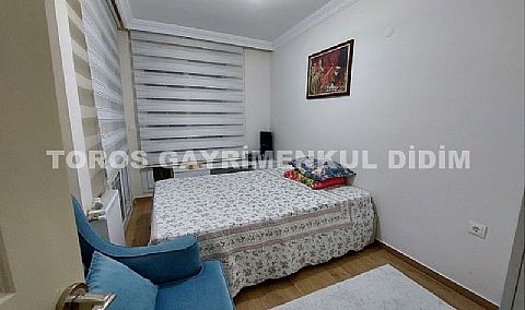 DİDİM ALTINKUM PLAJINA 1 KM MESAFEDE 2+1 EŞYALI  HAVUZLU SATILIK YAZLIK DAİRE