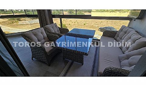 Didim altınkumda havuzlu sitede satılık yazlık 2+1 daire