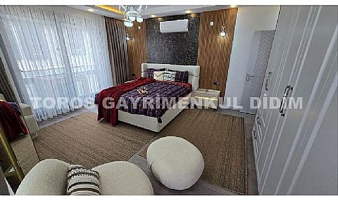 Didim Altınkum’da Modern Müstakil Villa  Havuzlu, Bahçeli ve Özel Tasarımlı