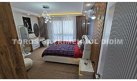 Didim Altınkum’da Modern Müstakil Villa  Havuzlu, Bahçeli ve Özel Tasarımlı