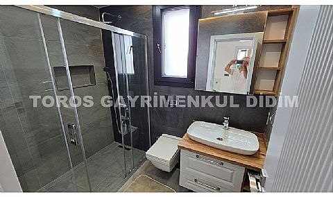 Didim Altınkum’da Modern Müstakil Villa  Havuzlu, Bahçeli ve Özel Tasarımlı