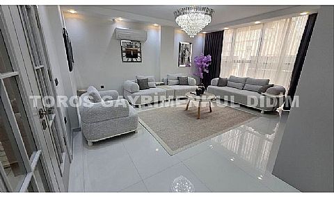 Didim Altınkum’da Modern Müstakil Villa  Havuzlu, Bahçeli ve Özel Tasarımlı