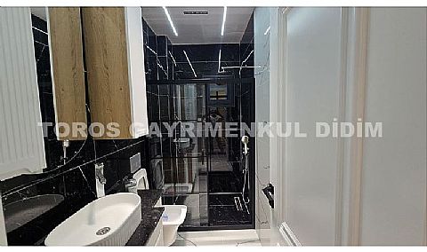 DİDİM DE SATILIK ULTRA LÜKS 5+1 EĞLENCE SALONLU VİLLA HAMAM SAUNA JAKUZİ SONSUZ HAVUZ DENİZ MANZARLI