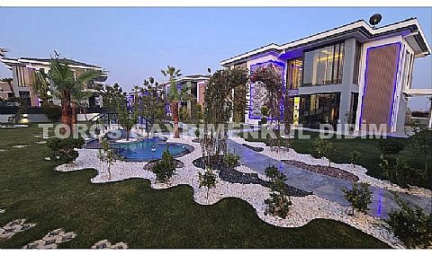 DİDİM EFELELER’DE LÜKS VE GÜVENLİKLİ SİTEDE SATILIK VİLLALAR 