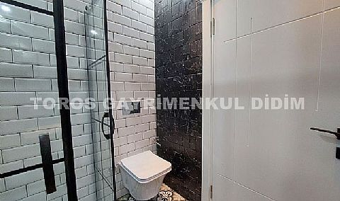 Didim Efeler de 310 m2 Arsa İçinde Tam Müstakil Lüks Villa