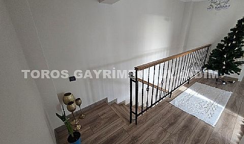 Didim Efeler de Asansörlü Binada Bölgenin En Büyük Dubleks Dairesi