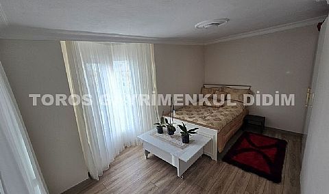 Didim Efeler de Asansörlü Binada Bölgenin En Büyük Dubleks Dairesi