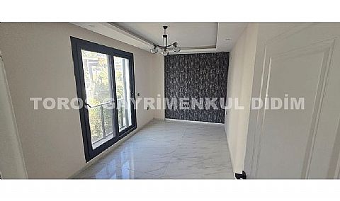 Didim efeler mahallesinde satılık 5+1 ayrı mutfaklı villa 