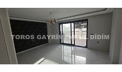 Didim efeler mahallesinde satılık 5+1 ayrı mutfaklı villa 