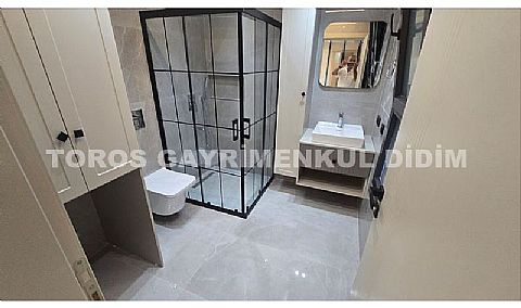 Didim Efeler Mahallesi’nde Geniş, Modern ve Konforlu Villa 