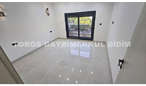 Didim Efeler Mahallesi’nde Geniş, Modern ve Konforlu Villa 